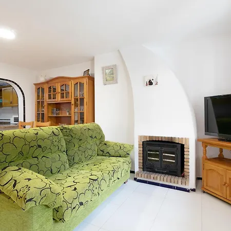 Casa En La Playa Con Piscinas V Dom wakacyjny Puerto Marino