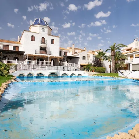 Casa En La Playa Con Piscinas V *