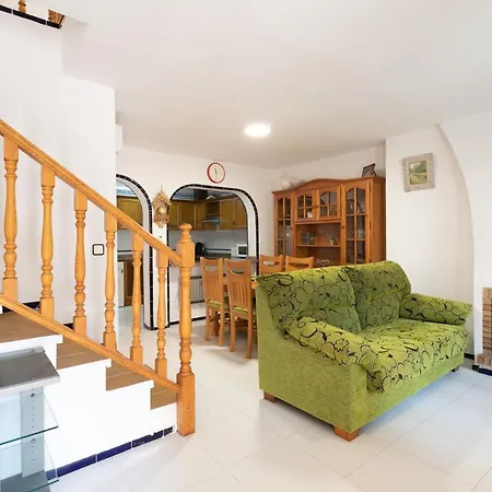 Casa En La Playa Con Piscinas V Holiday home *